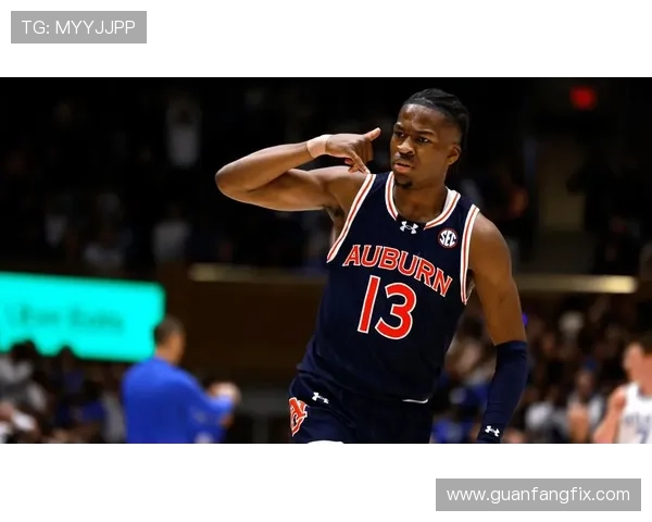 弗拉格23+6+5领衔场制胜 弗拉格23+6+5领衔场制胜