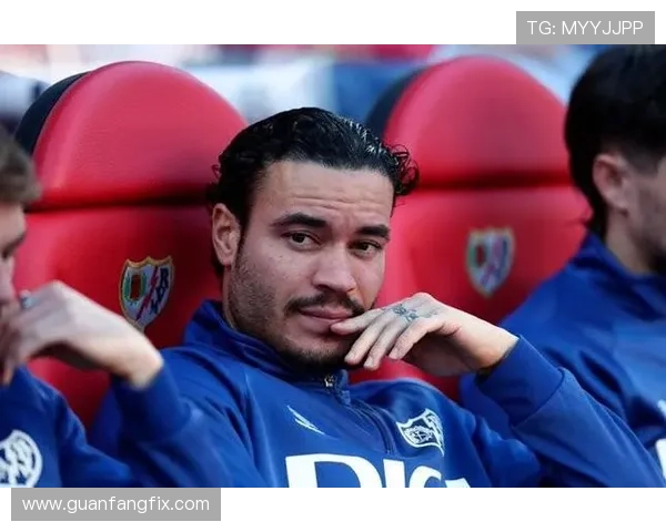 巴列卡诺前锋怒批裁判乱象